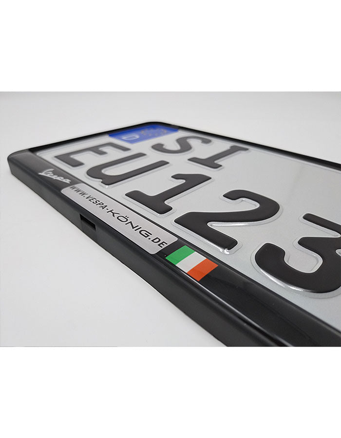 Kennzeichenhalter 240x130 schwarz - Mehrfarbiger Digitaldruck 4C mit Domingveredelung - Ab 50 Stück